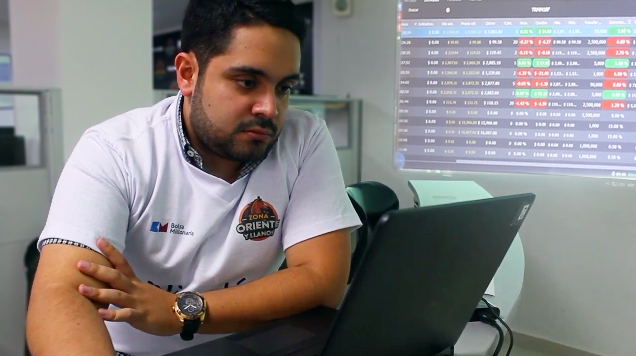 Estudiante UNAB competirá en la final de la Bolsa Millonaria