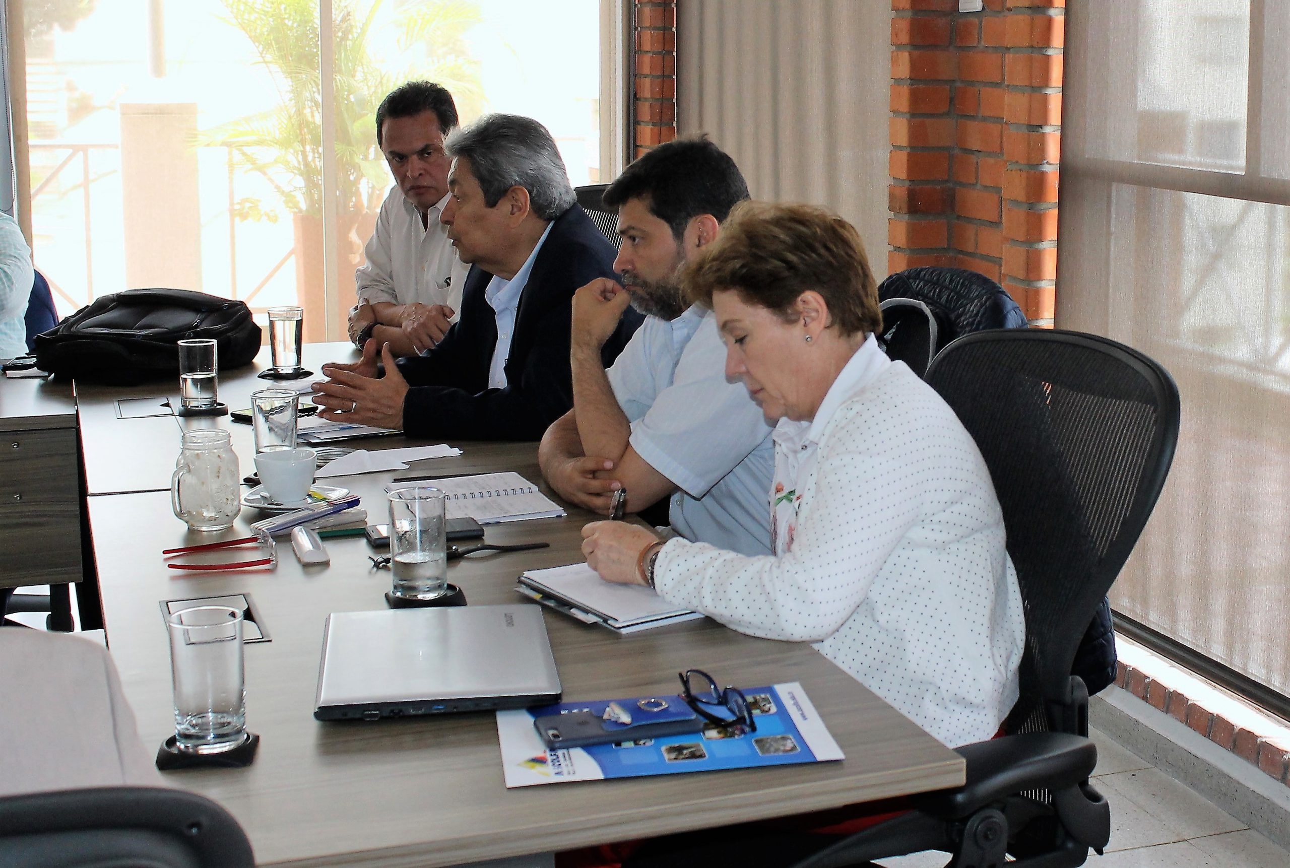 Se requieren administradores con habilidades blandas y actitud emprendedora