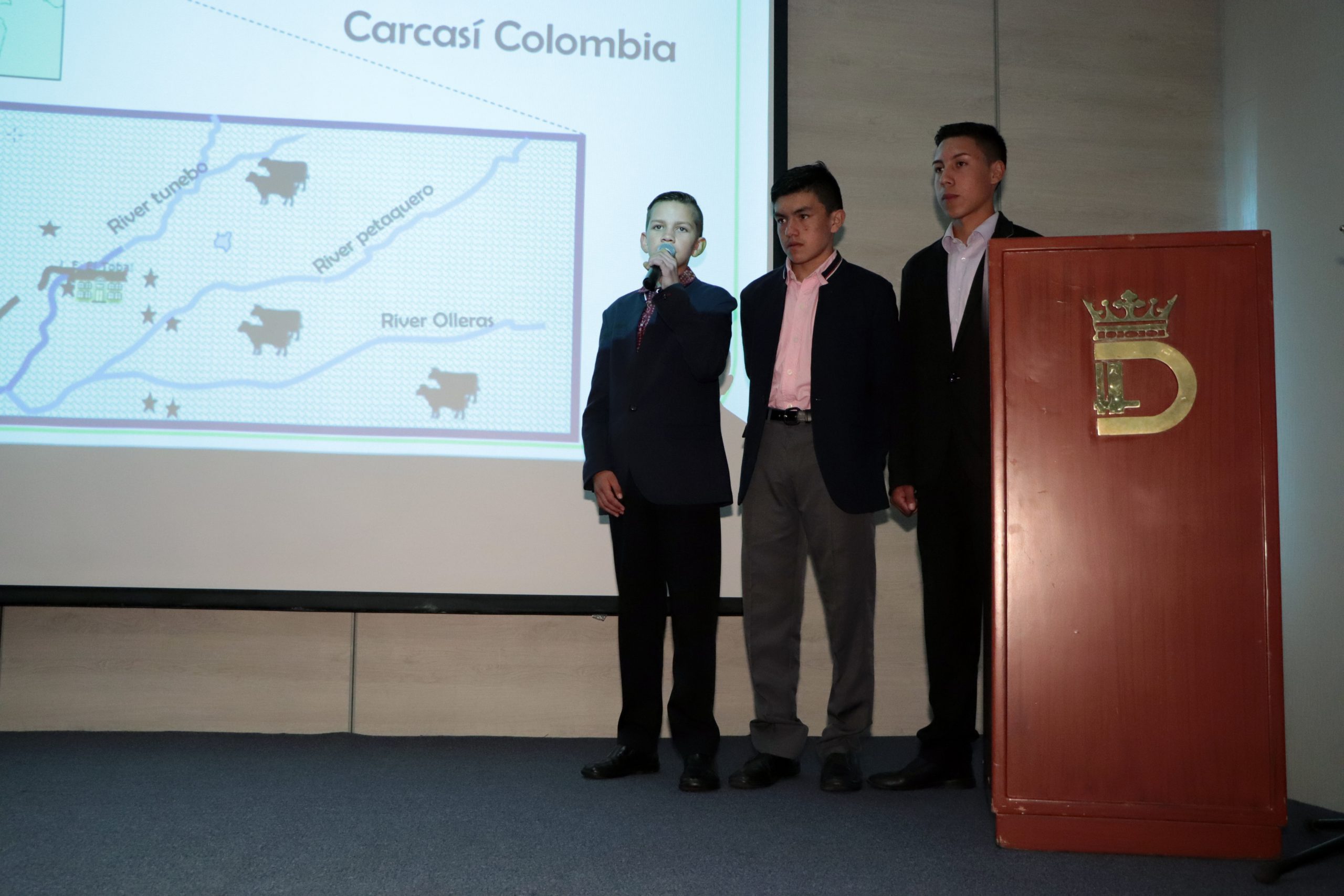 Jóvenes investigadores de Carcasí obtienen primer puesto en feria científica en Brasil