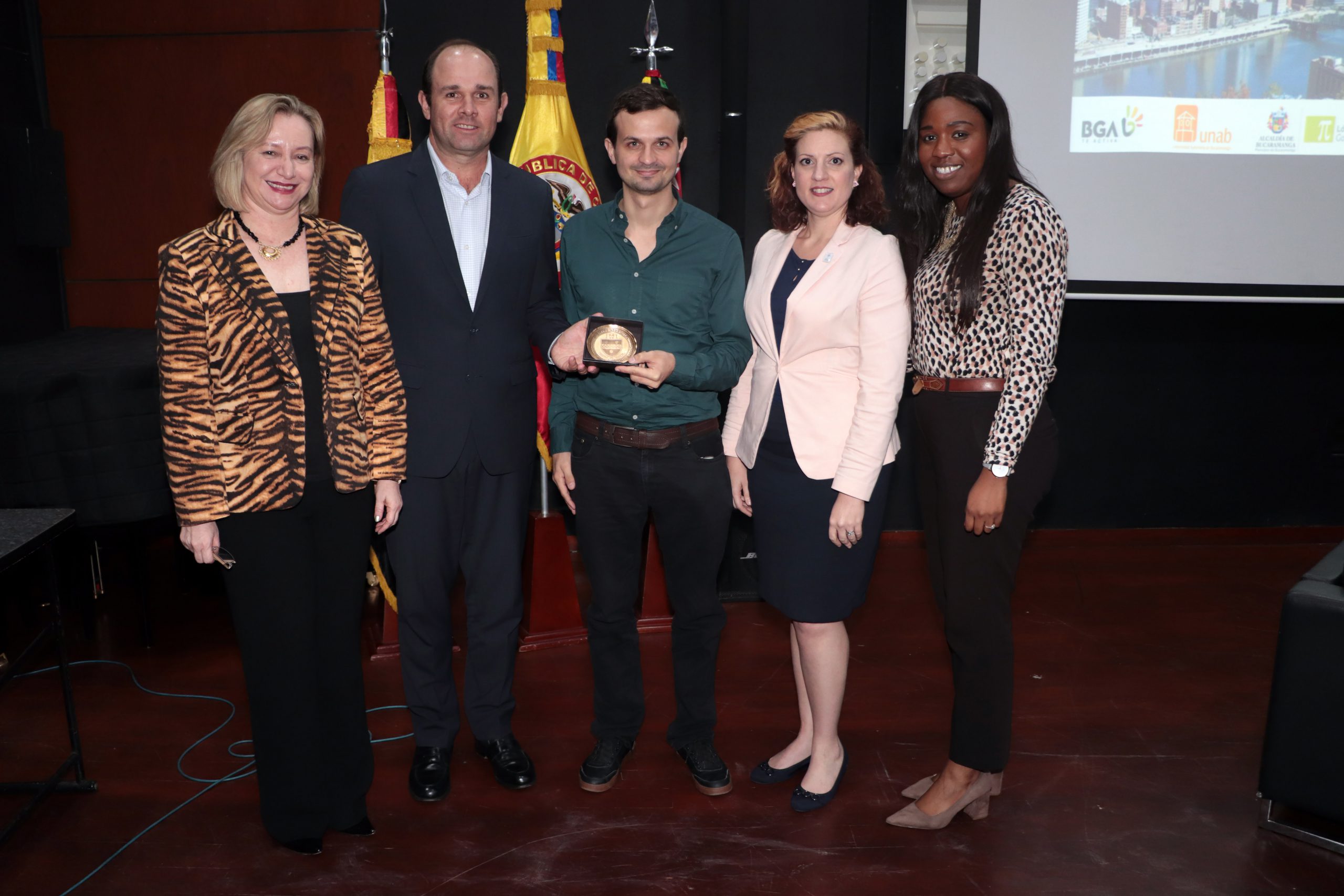 Bucaramanga y Pittsburgh intercambiaron experiencias de ciudad