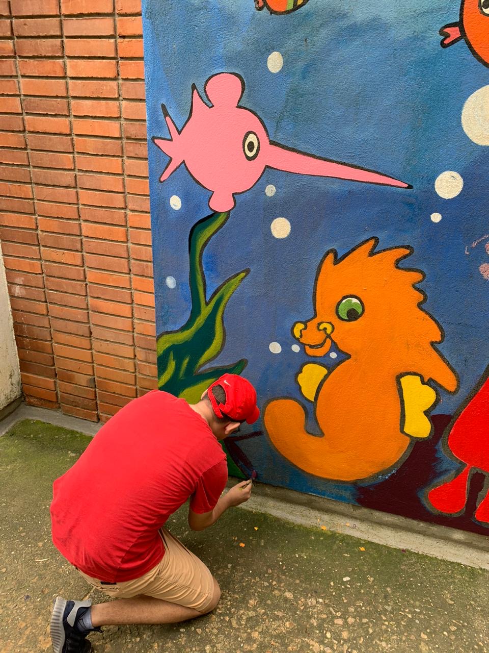 Estudiantes UNAB participan en recuperación de murales en Bucaramanga