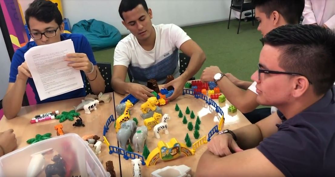 Profesores rediseñan sus clases para mejorar el aprendizaje