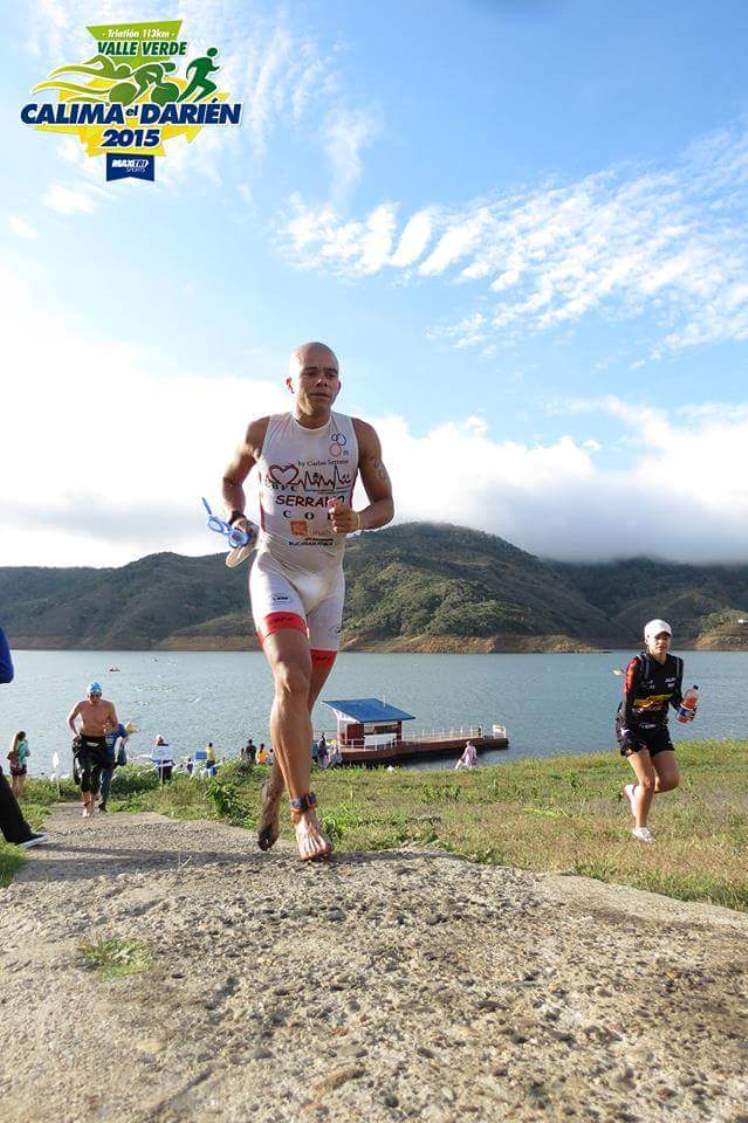 Estudiante UNAB en competencia Ironman 70.3