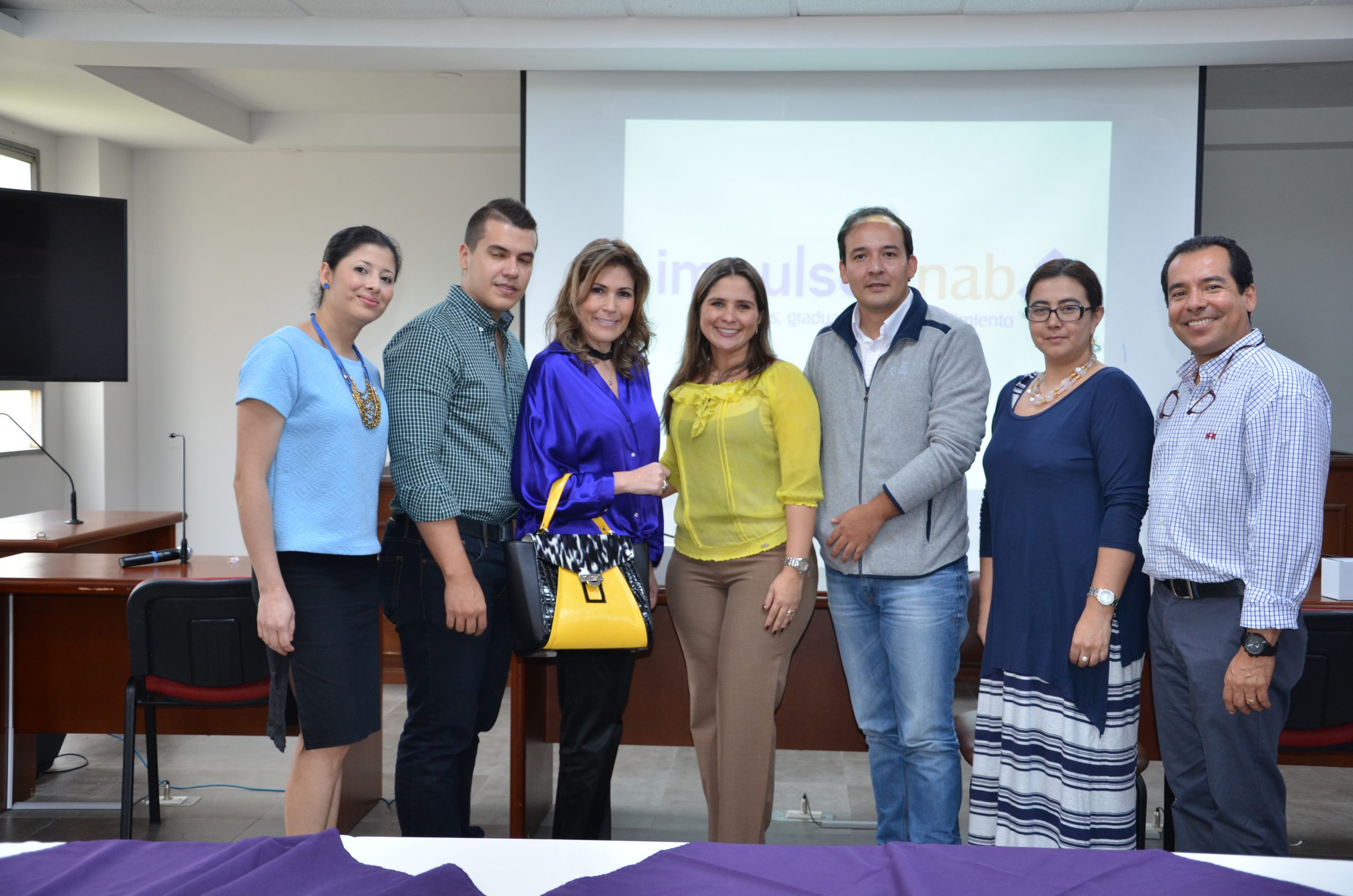 Café con emprendedores UNAB