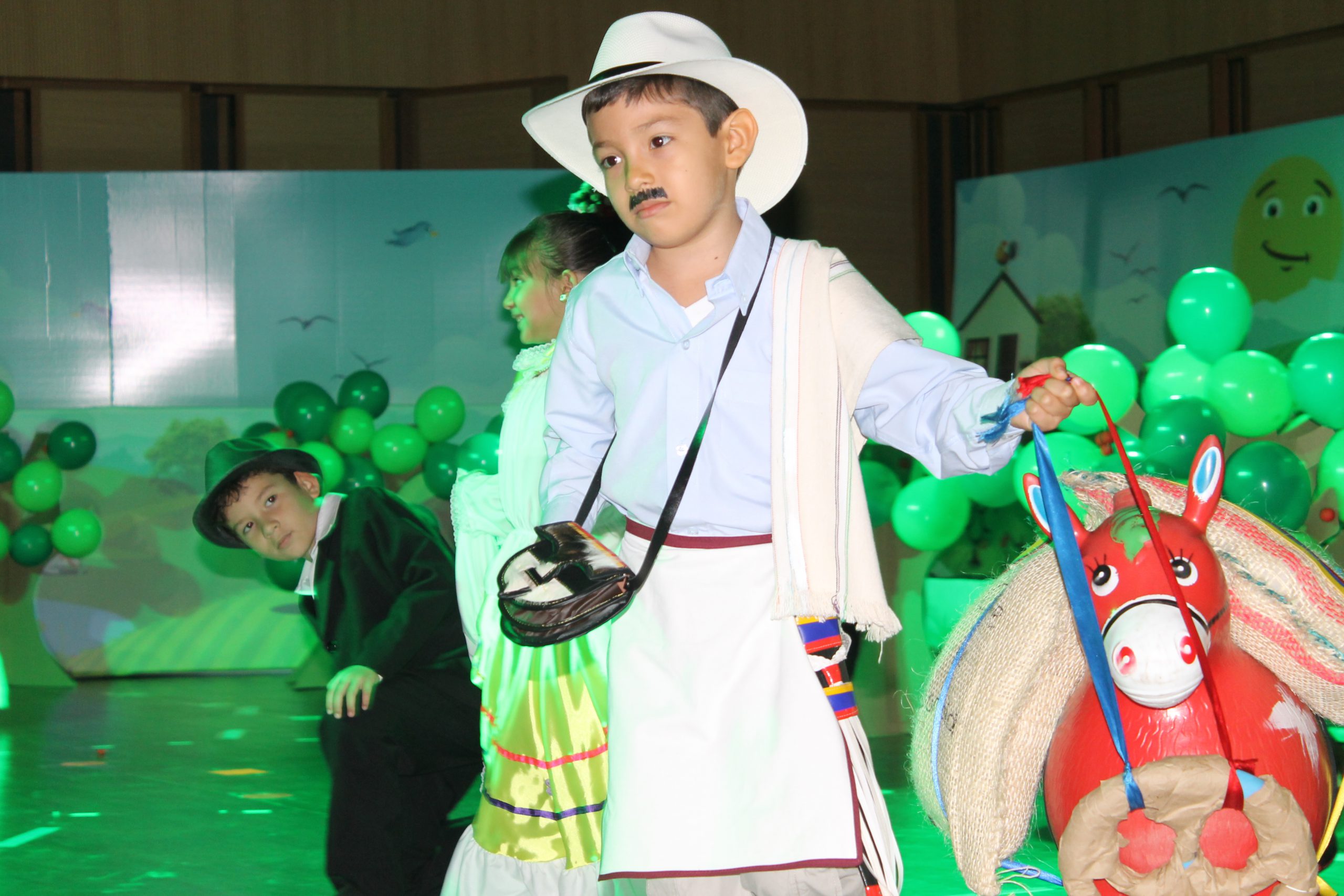 Clausura Preescolar Instituto Caldas