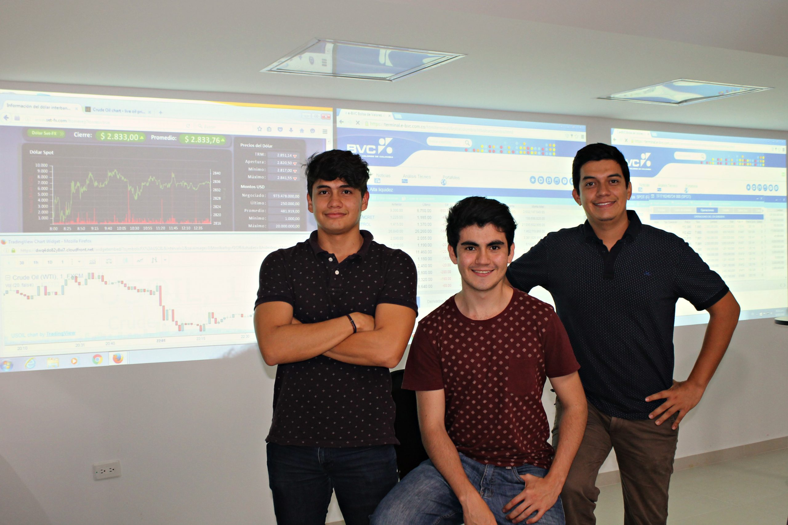 Estudiantes UNAB ganadores de Concurso Nacional de Matemática Financiera
