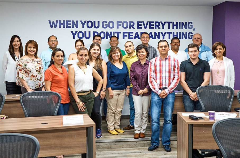 Empresarios de la región se forman en la escuela de negocios de la UNAB