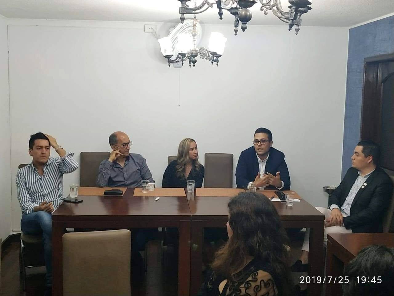 Empresarios santandereanos debatieron sobre la formalización y legalización del emprendimiento