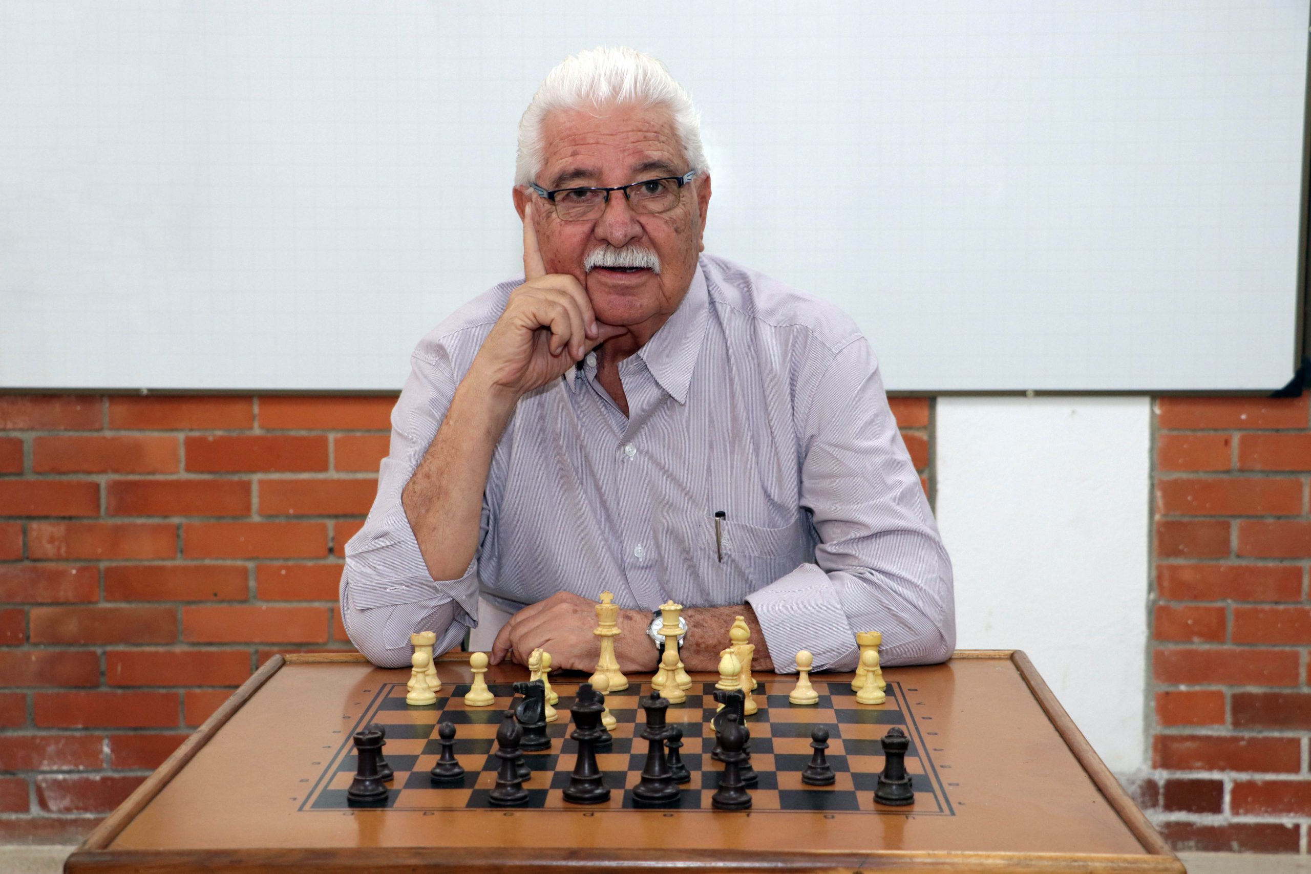 Luis Alfredo Peinado Rochel, un aficionado al juego ciencia