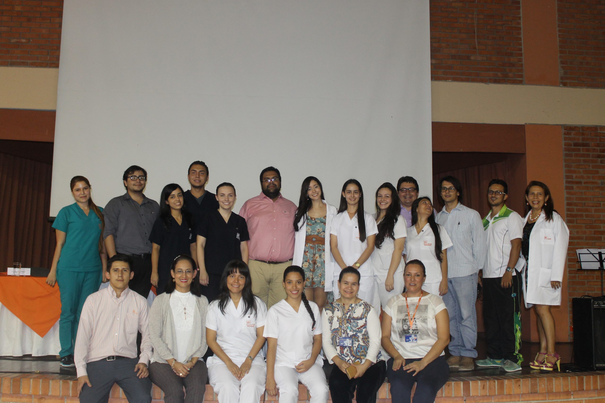 Clausura del curso de inducción de la revista MedUNAB