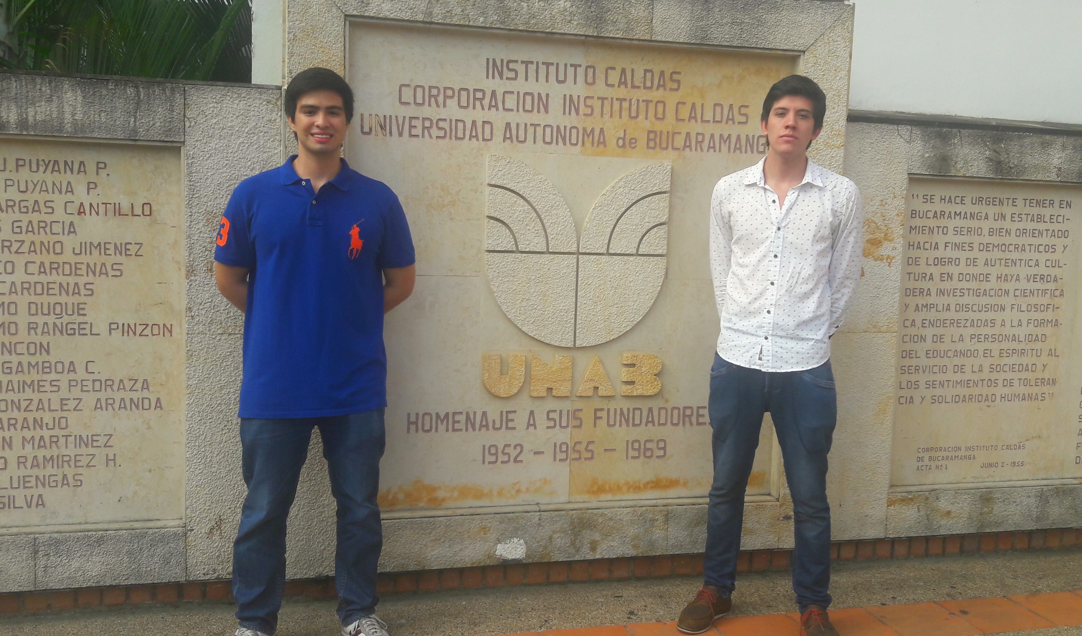 Estudiantes de Negocios Internacionales, ponentes en encuentro nacional de semilleros