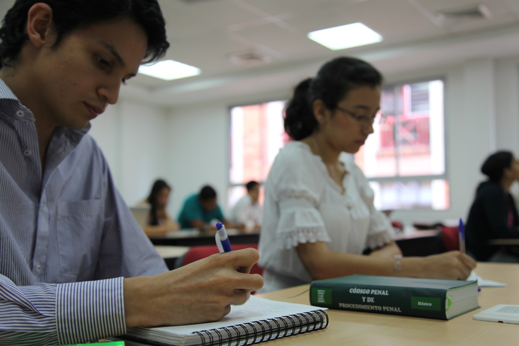 Curso de Derechos Humanos para estudiantes de Derecho