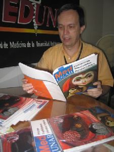 El mundo lee MedUNAB