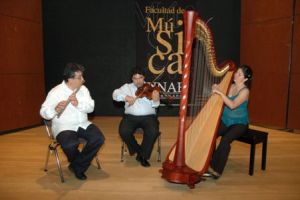 Futuros maestros mostraron su talento