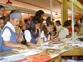 Ulibro convoca a concursos