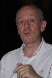 Santos mete preso a Uribe al otro día: Felipe Zuleta