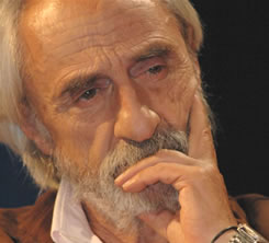 La guerra seguirá  mientras no haya justicia: Alfredo Molano