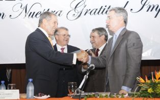 Medicina UNAB, acreditada por seis años