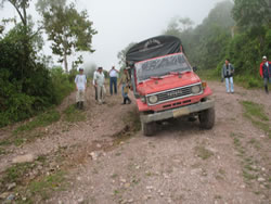 Una vía pone en riesgo exportación  de frutas