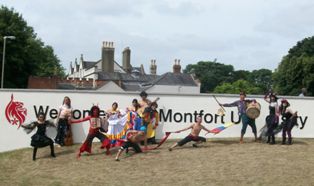 El diablo se paseó por Inglaterra