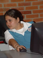 Avanza programa de tecnologías en colegios locales