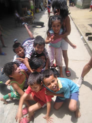 Estudiar  cerca de casa reduce la deserción escolar