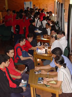 Sigue la promoción en los colegios