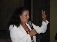 «Ser bilingüe no es un reto sino una necesidad»