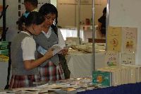 Ulibro convoca a concursos