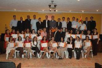 Panachi recibió a graduandos UNAB