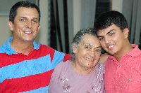 Los Izquierdo estudian Derecho