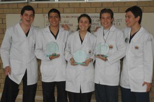 Médicos de U. del Valle y UNAB, los mejores en concurso nacional