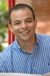 Sin miedo, Óscar Fernando se fue a hacer la práctica a China