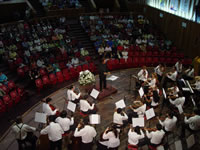 Condecorado director de la Sinfónica