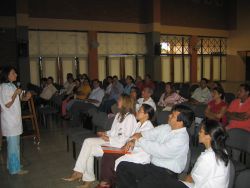 Reunión de padres en Medicina