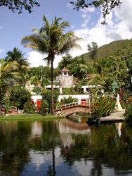 El Laguito les espera