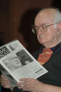 Alfonso Gómez Gómez ingresa a la Academia de la Lengua
