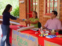 «La ayuda empieza por casa»