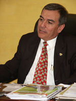 Un egresado de la UNAB llega a la Rectoría de la EAN