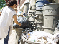 Nueva alternativa para las basuras de la Universidad