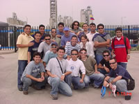 Estudiantes de Mecatrónica en  «La heróica»