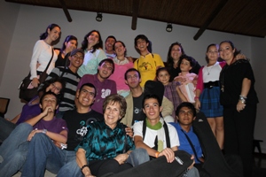 Más de 110 jóvenes al ritmo de la paz