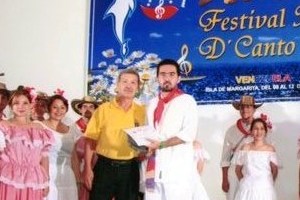 Diploma de Oro para Graduado de Música