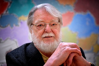 Destacados:  Para revisar conferencia, vida y obra de Manfred Max Neef