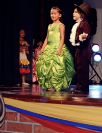 Preescolar cierra el año con aplausos