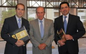 Una universidad sin tecnología, agoniza y muere