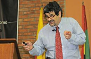 «Debemos centrarnos en las preguntas, no en las respuestas»