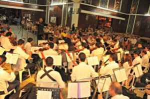 La Sinfónica UNAB tocó en nuevos escenarios