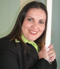 Graduada de la Tecnología en Logística y Distribución.