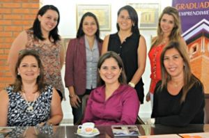 La UNAB premió la fidelidad de sus graduados